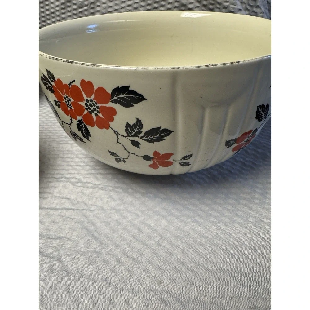 Vintage Poppy Hall Ceramic 3 Piece Bowl Set 8.75
